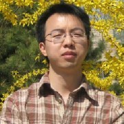 龙正伟 照片
