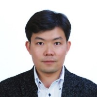 王浒 照片