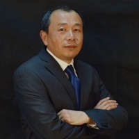 辛峰 照片
