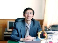 张宏伟 照片