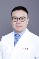 薄化君 照片