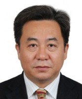 陈艾荣 照片