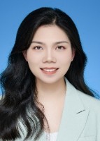 邓翠君 照片
