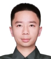方根深 照片