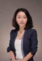方珉 照片