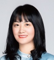 高山峨 照片