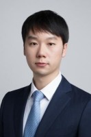 高鹏 照片