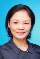 何梅 照片