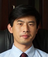 黄官伟 照片