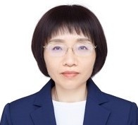 季颖群 照片