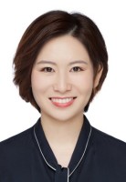 静国欣 照片
