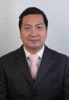 康晟 照片