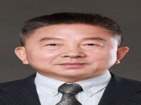 李建华 照片