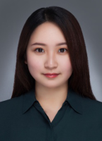 朱彤 照片