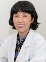 李芳 照片