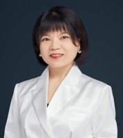 李莉 照片