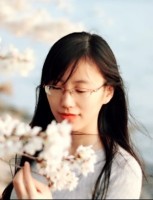 林莹 照片