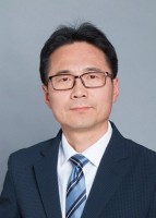 邱灿华 照片