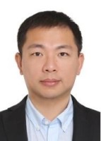钱俊 照片