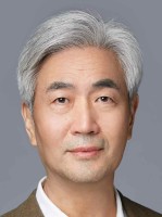 邹健 照片