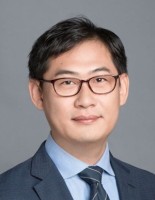 邵鲁宁 照片