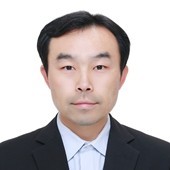 王祎龙 照片