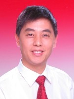 万国春 照片