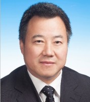 汪世龙 照片