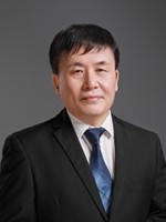 王君杰 照片