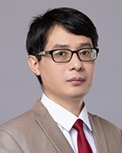 王琤 照片