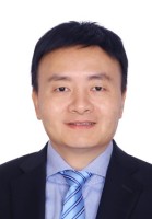 王雄伟 照片