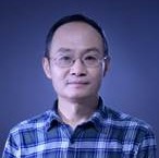 翁成郁 照片