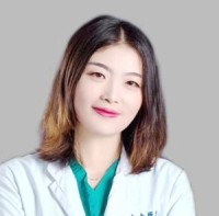 韦苇 照片