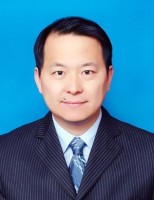 向作林 照片