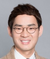 熊伟 照片