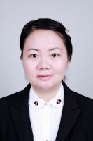 薛莹 照片