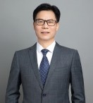 许春明 照片