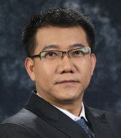 许维 照片