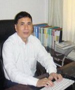 杨健 照片