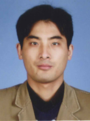 杨正龙 照片