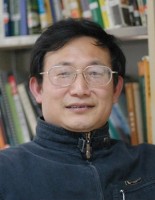 严国泰 照片