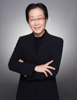 余琼 照片