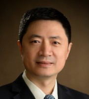 杨兵 照片