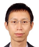 张柱 照片