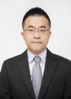 杨鸿 照片