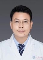 鄢阳 照片
