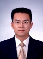 赵鹏 照片