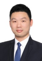 卓盛龙 照片