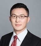 周中允 照片