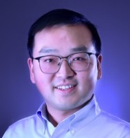 周哲 照片